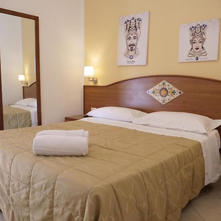 Hotel Elios Tao Taormina Bagian luar foto