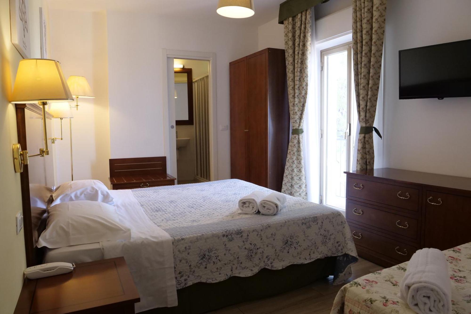 Hotel Elios Tao Taormina Bagian luar foto